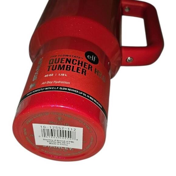 Stanley x Elf Red Delicious 40oz Quencher H2.0 Tumbler & Pink Bottle Boot NEW - Picture 6 of 10